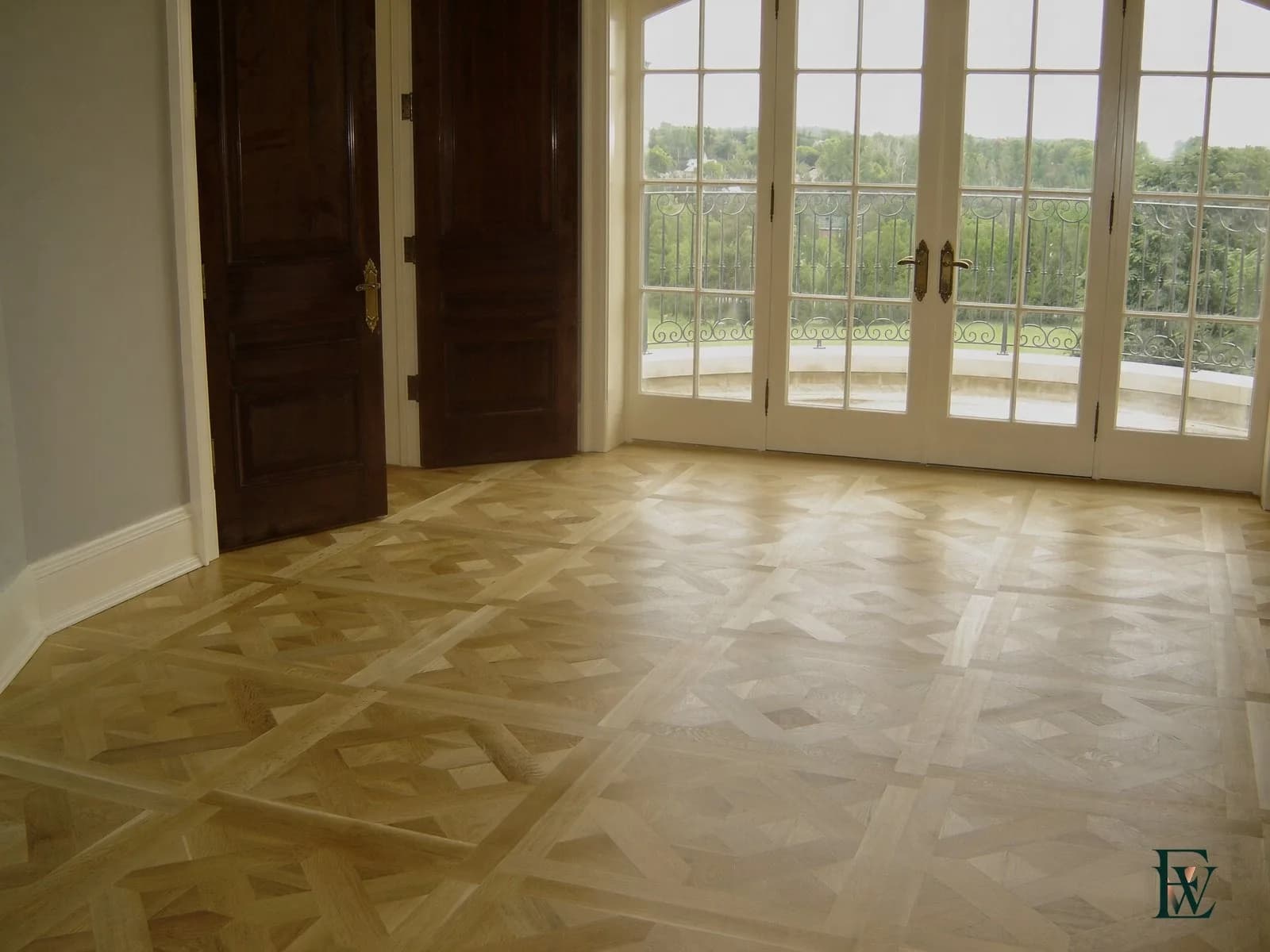 Geometric oak parquet — Pattern first. Garden second.